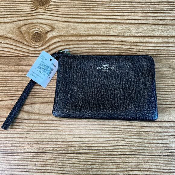 NWT Coach Black Leather Wristlet Corner Zip Wristlet New Womens Gift - Picture 1 of 10
